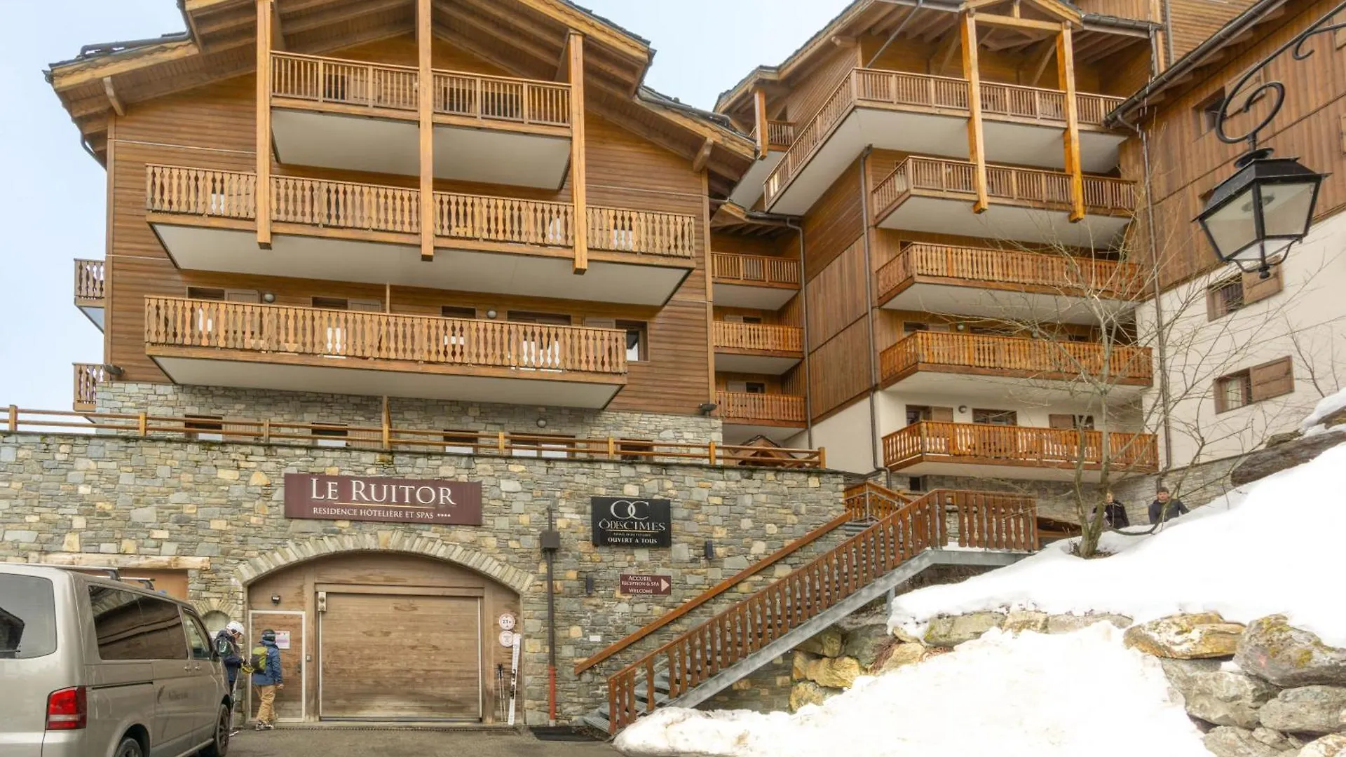 Appartement B56 - Eco Le Ruitors kontakt